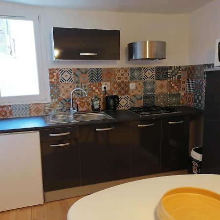 Chez Laurence 2 Pieces 43 M2 A 30 Minutes De La Mer Pignans Luaran gambar