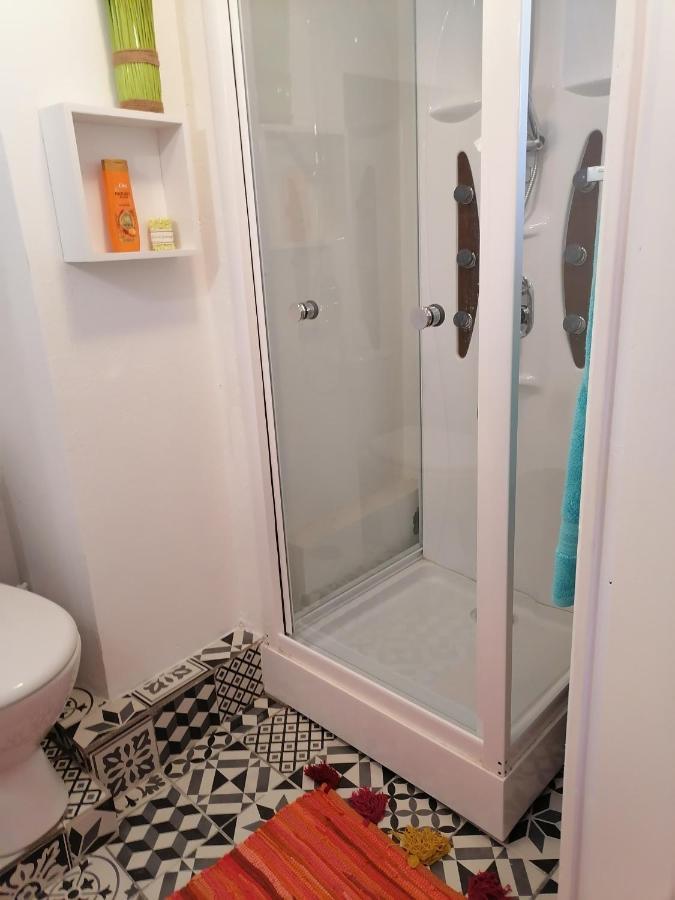 Chez Laurence 2 Pieces 43 M2 A 30 Minutes De La Mer Pignans Luaran gambar
